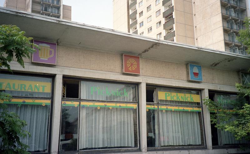 Dresden-Altstadt,  Straßburger Platz, 18.6.1995.jpg.jpg